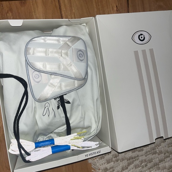 Adidas X Bad Bunny - LAST Forum Low "White" Sneakers - Picture 7 of 9